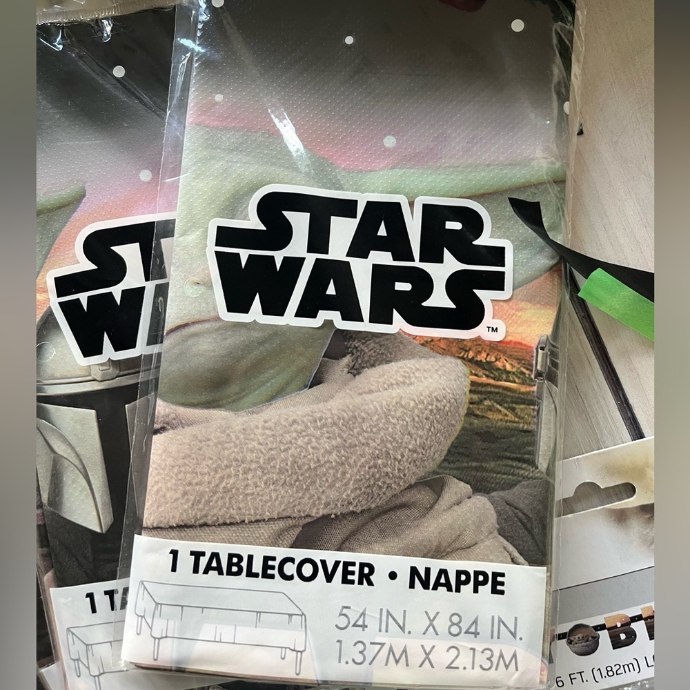 89pc Pinata Party Pack Star Wars Mandalorian Baby Yoda - birthday - Picture 4 of 10